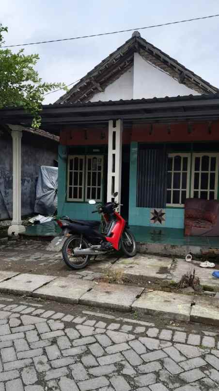 rumah kampung gedangan sidoarjo