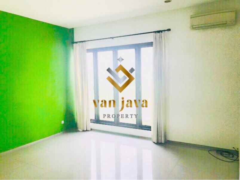 rumah kebon baru tebet