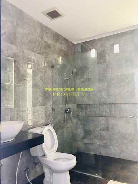 rumah kebon baru tebet