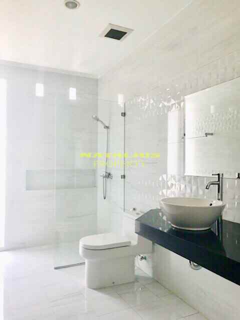 rumah kebon baru tebet