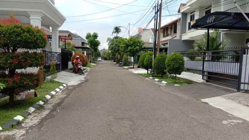 rumah komplek pelangi antapani