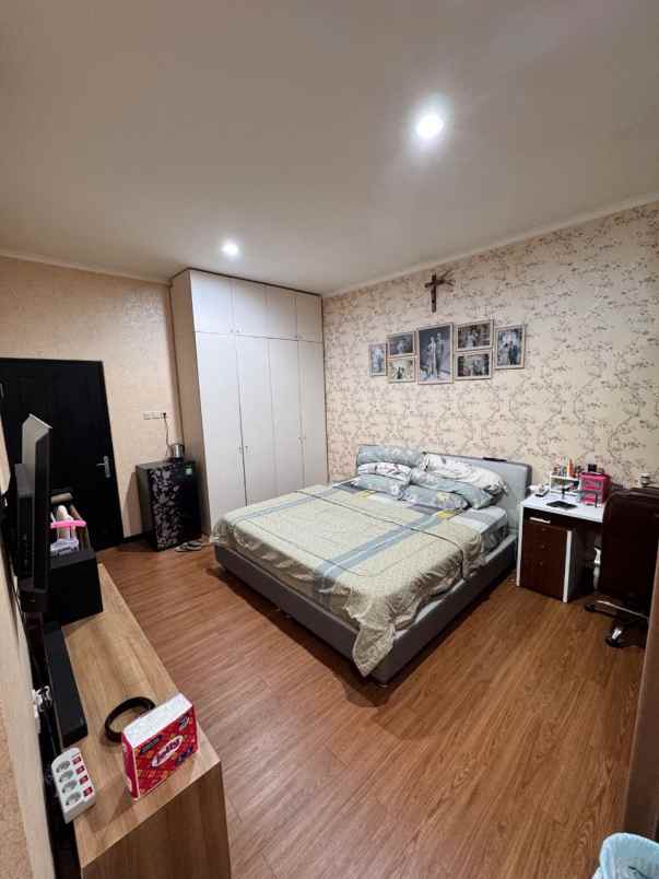 rumah lebak arum kenjeran row 2 5 mobil