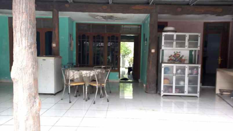 rumah luas adem cocok buat ngewarung di cibinong bogor