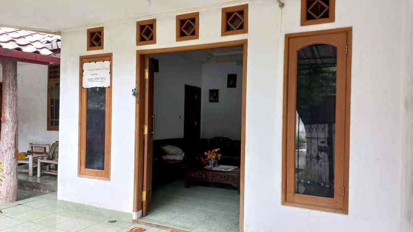 rumah luas adem cocok buat ngewarung di cibinong bogor