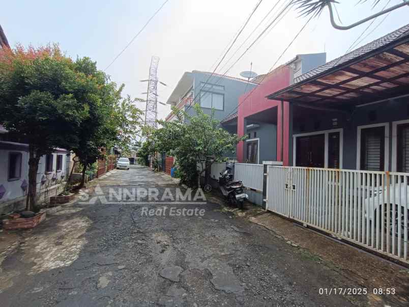 rumah luas dekat tol sawangan dijual cepat rn