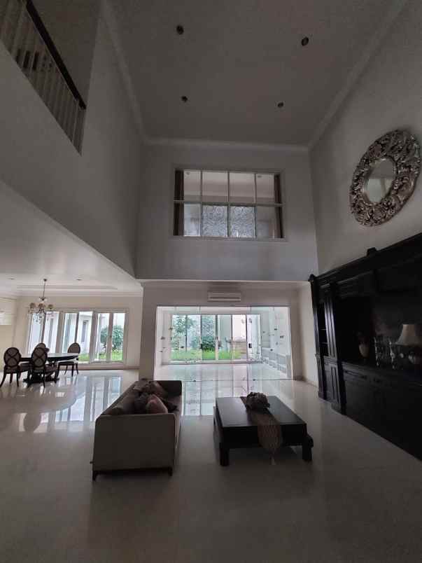 rumah mewah 2 lantai puri galaxy surabaya timur