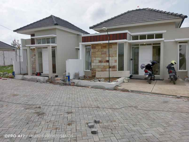 rumah minimalis modern lokasi sukun kota malang