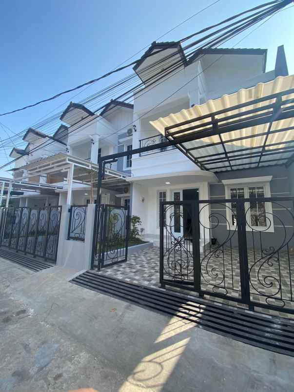 rumah minimalis siap huni di sukamiskin arcamanik