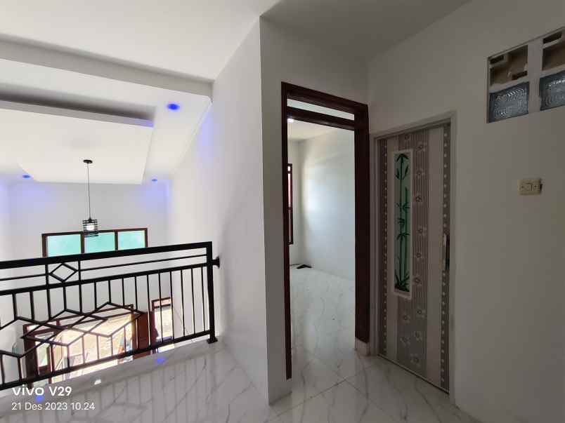 rumah modern semi 2 lantai harga masi promo