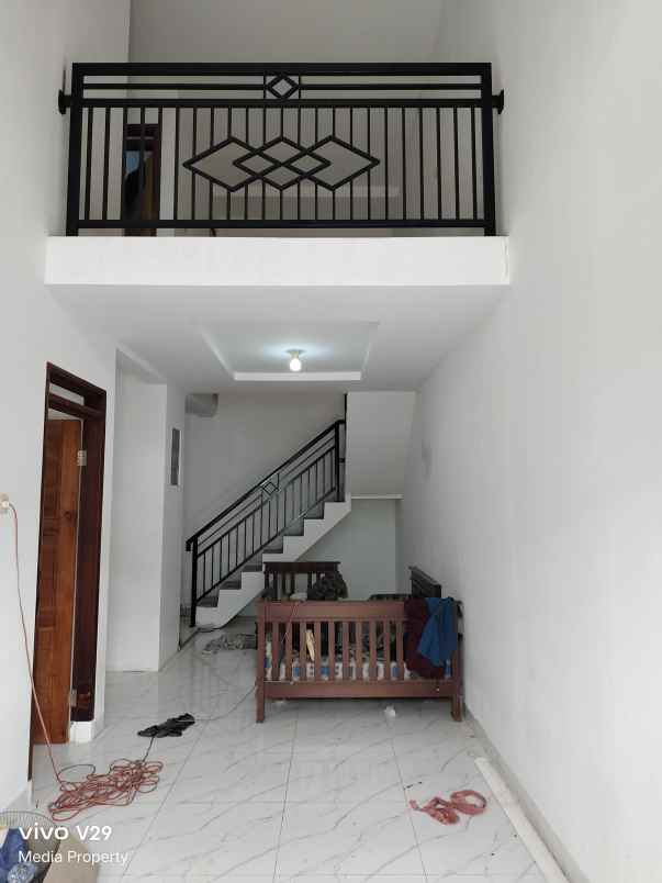 rumah modern semi 2 lantai harga masi promo