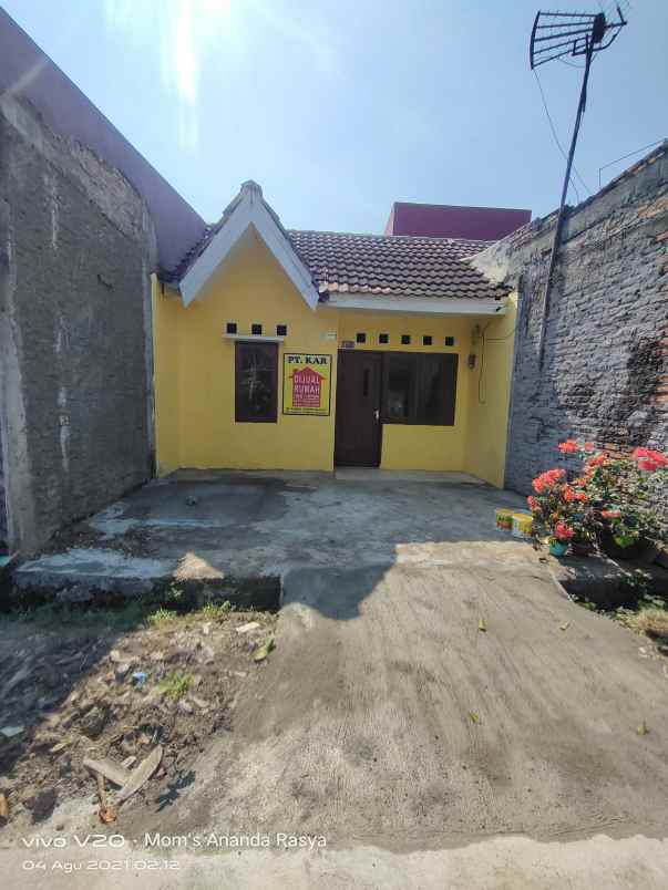 rumah perum griya asri 2