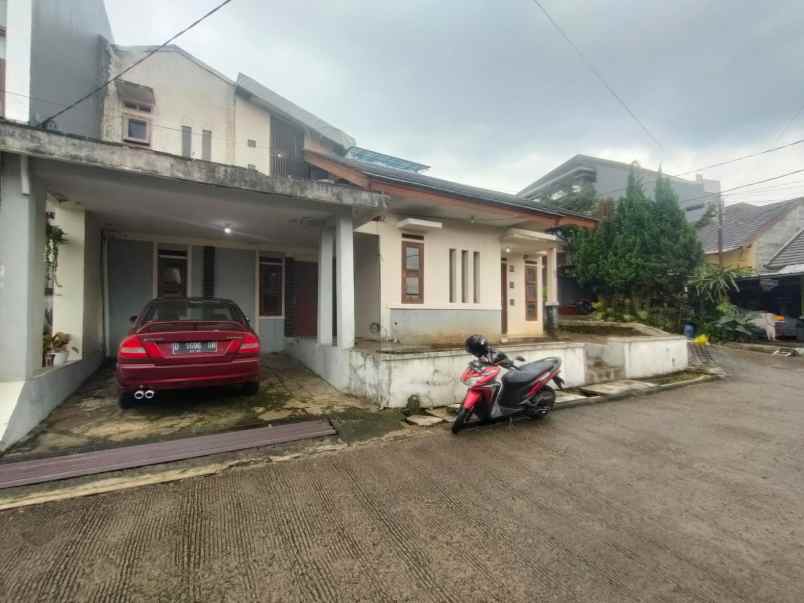 rumah perumahan selaras alam sariwangi hook