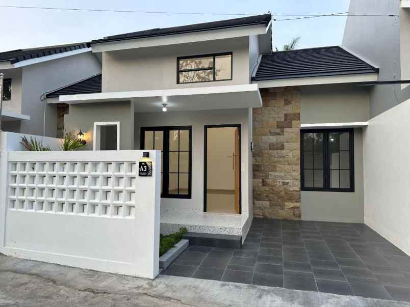 rumah ready siap huni di godean sleman yogyakarta