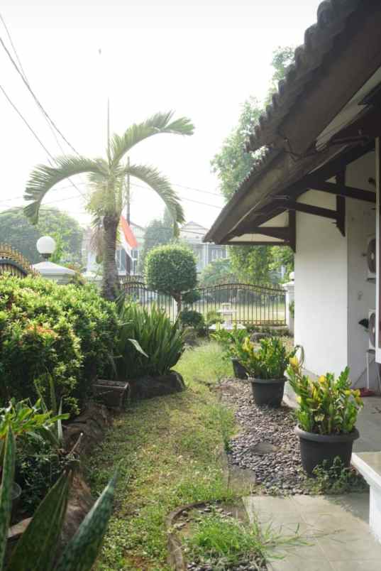 rumah secondary dalam komplek kav marinir duren sawit