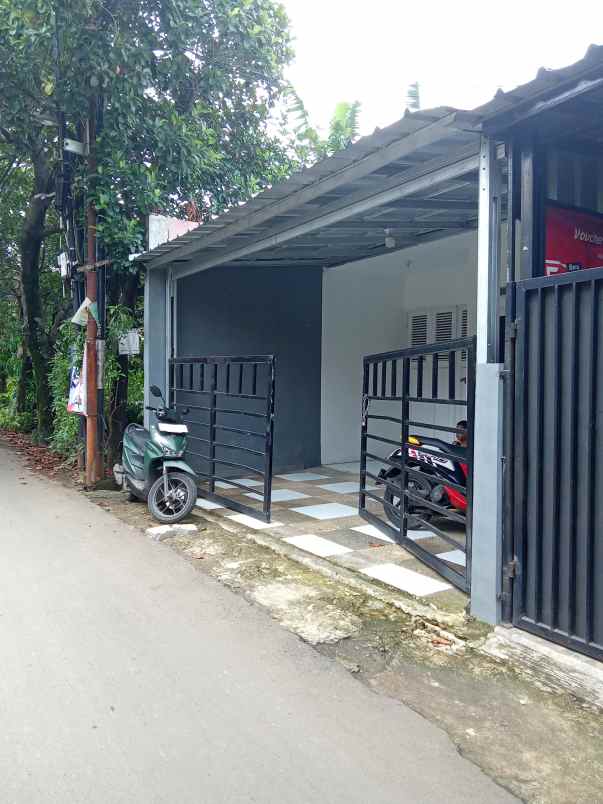 rumah siap huni di kmp rawa kota depok