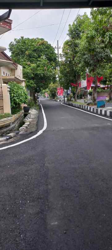 rumah siap huni lokasi strategis di kota malang