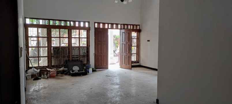 rumah sidosermo sertifikat shm nego