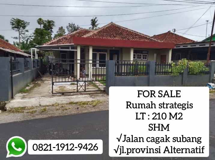 rumah strategis jln cagak subang jawa barat