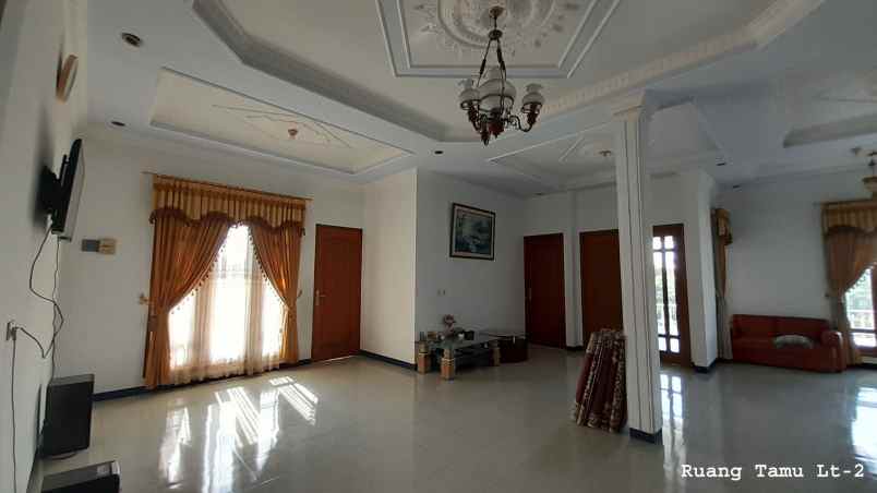 rumah tempat usaha dekat terminal delanggu