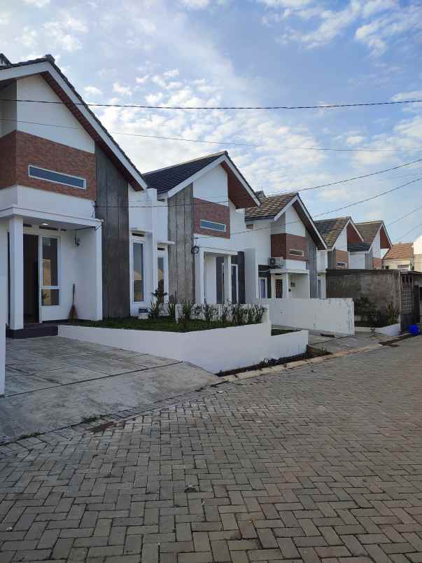 rumah type 36 77 tanpa dp free asuransi 15juta