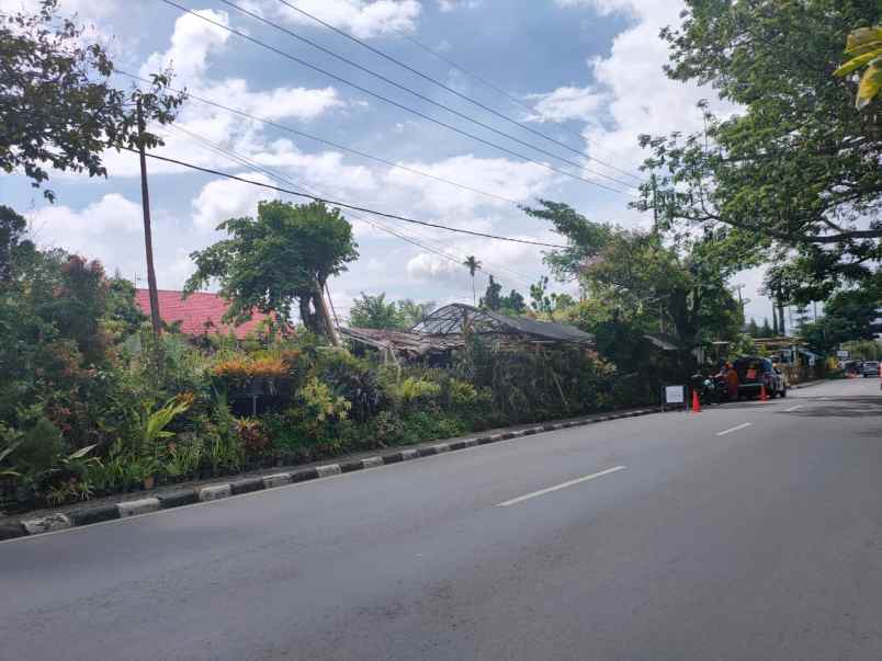 rumah villa tanah super luas di sidomulyo kota batu