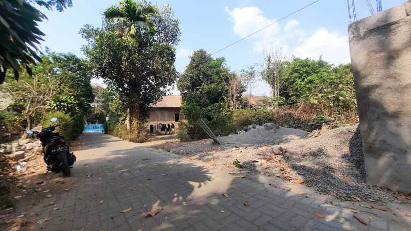 tanah dekat kampus ugm