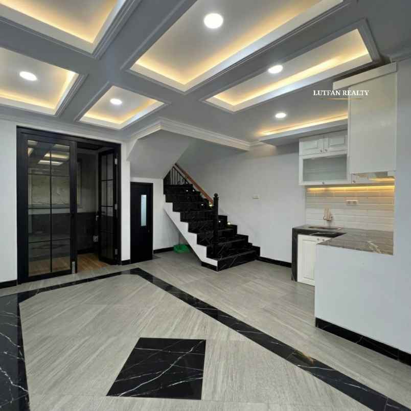 townhouse modern cilandak dekat tol andara