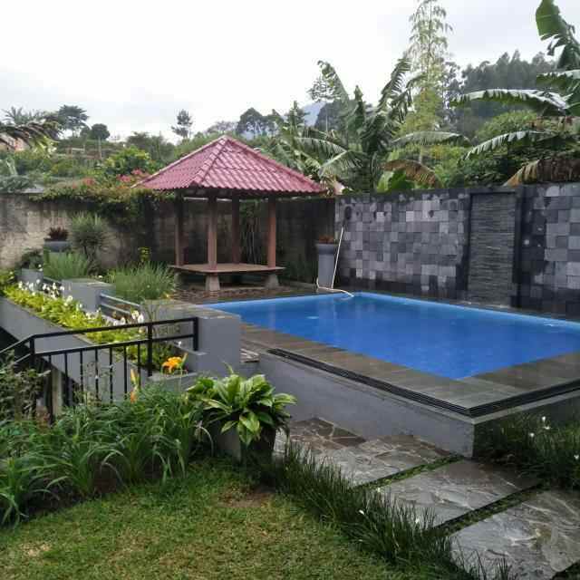 villa nazwa cisarua taman safari puncak