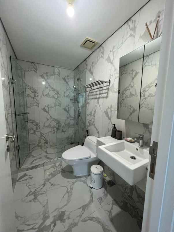 ciputra world voila lantai 20 2 br