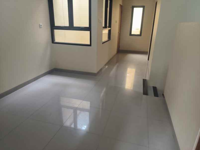 cluster puri cipayung jakarta