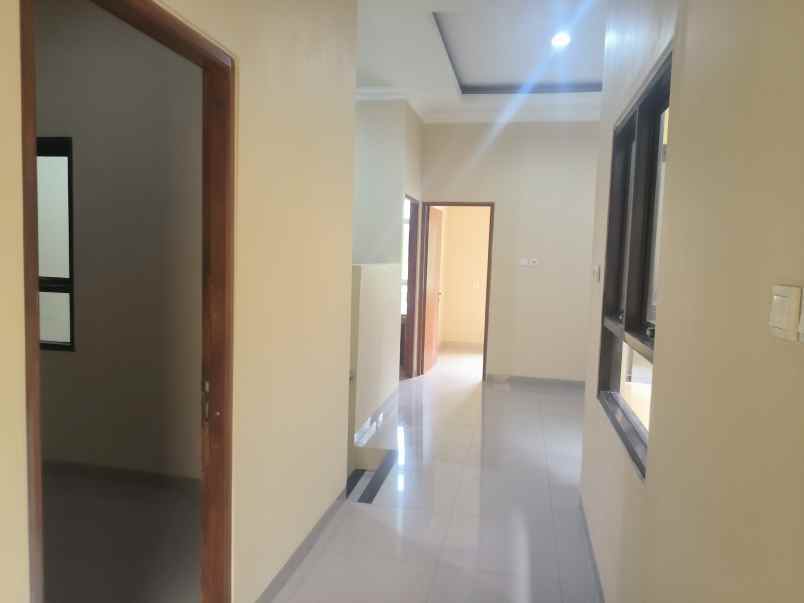 cluster puri cipayung jakarta