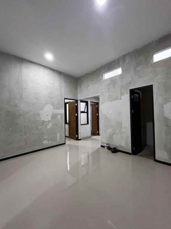 darmo indah selatan baru gress