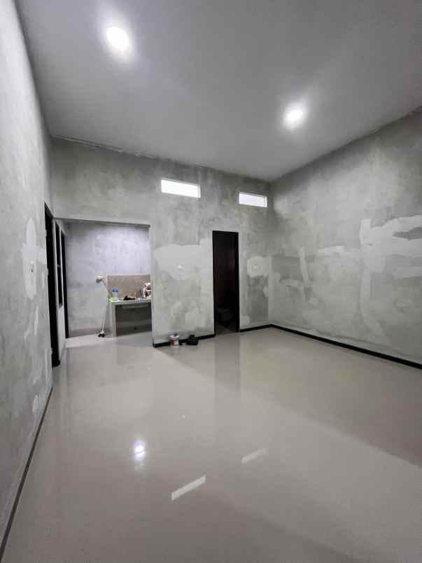 darmo indah selatan baru gress