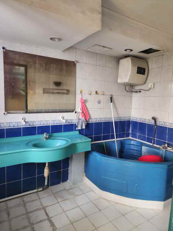 dijual apartemen apartemen wisma gading