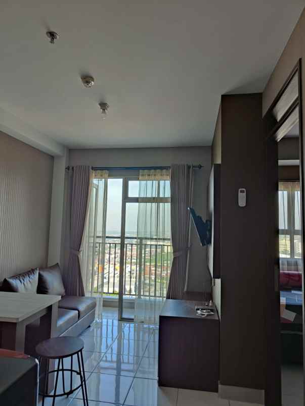 dijual apartemen full furnished di mekarwangi square