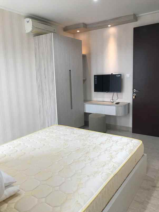 dijual apartemen jalan cikini raya