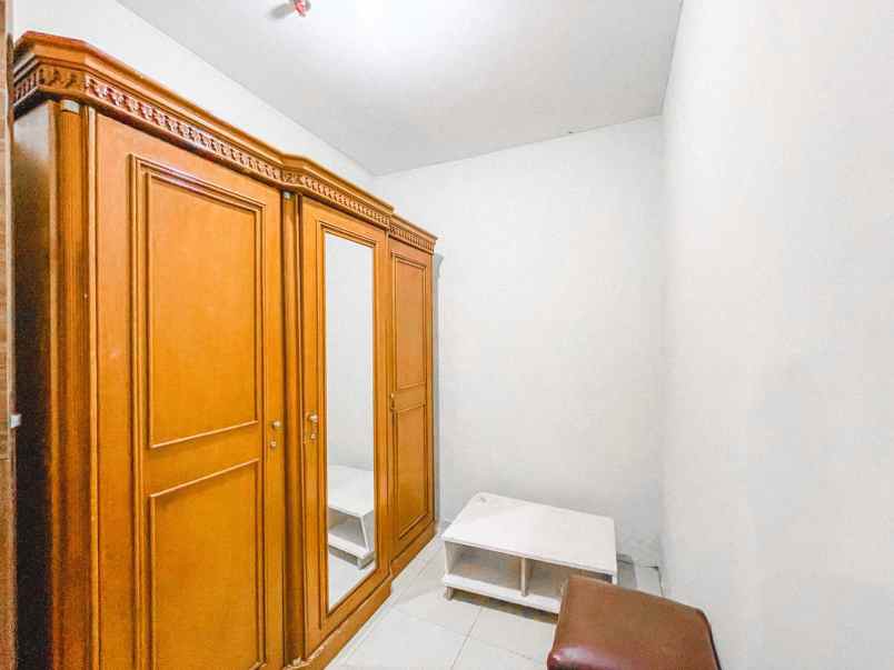 dijual apartemen jalan kelapa dua tangerang