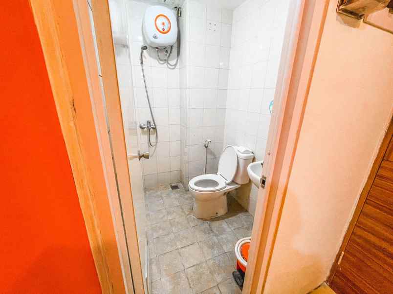 dijual apartemen jalan kelapa dua tangerang