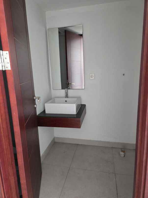 dijual apartemen jl tera braga
