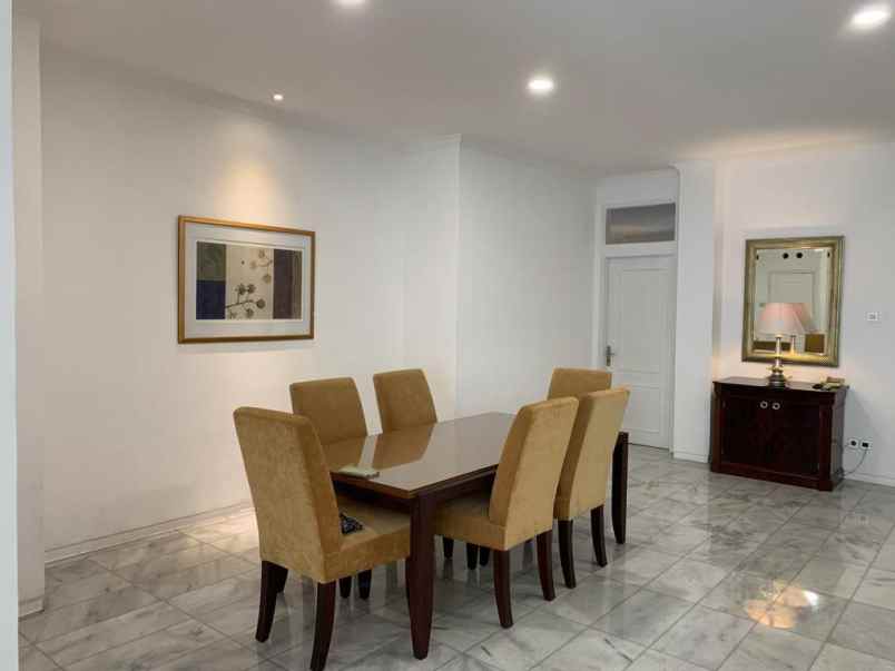 dijual apartemen melawai kebayoran baru