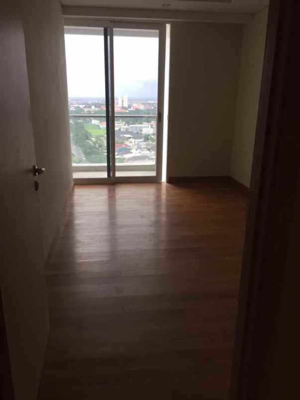 dijual apartemen middle road rungkut