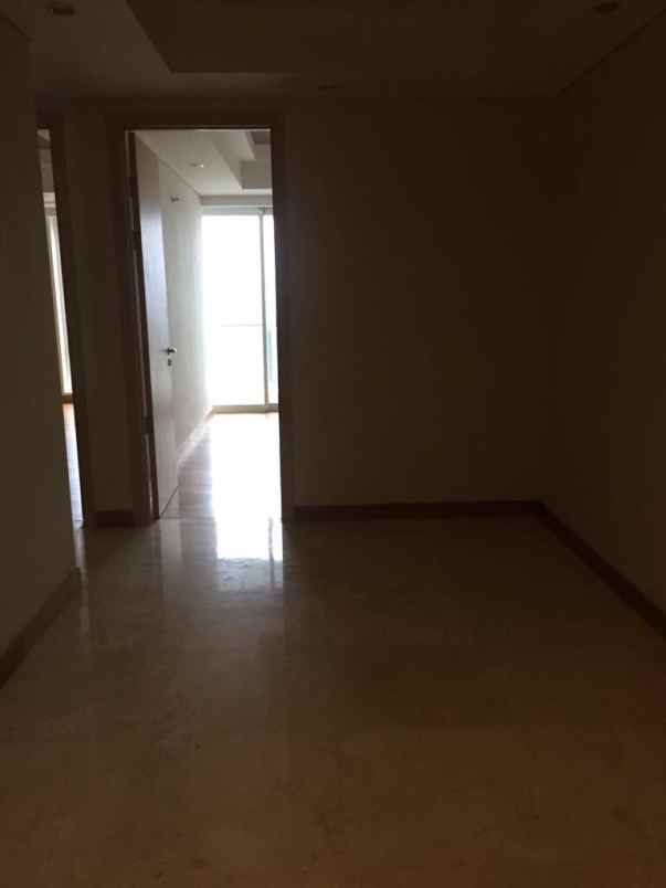 dijual apartemen middle road rungkut