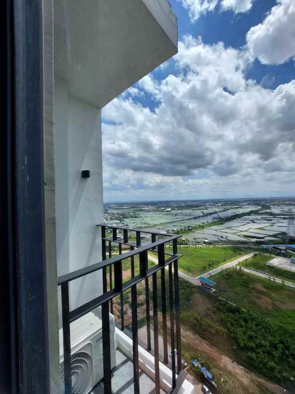 dijual apartemen osaka riverview pik2