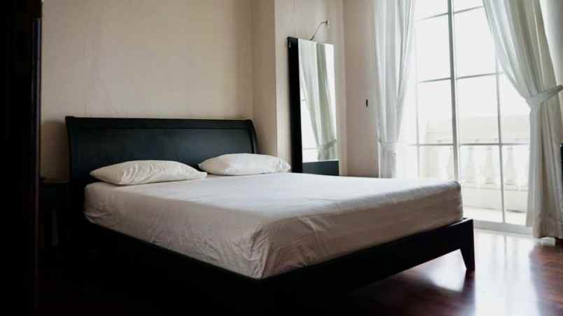 dijual apartemen permata hijau