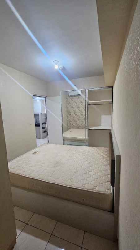 dijual apartemen the springlake tower
