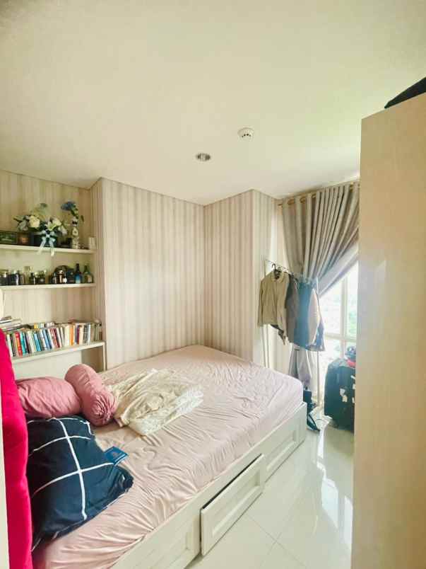dijual apartemen woodland park residence
