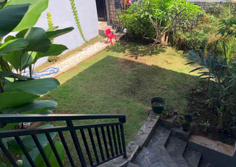 dijual cepat rumah di awiligar cikutra dago bandung