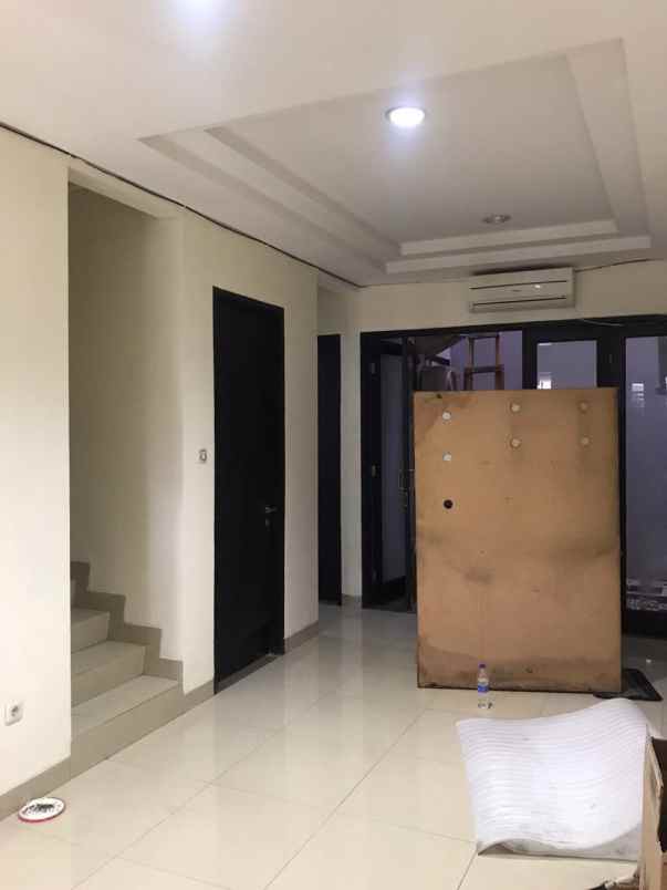 dijual cepat rumah kelapa gading lokasi strategis