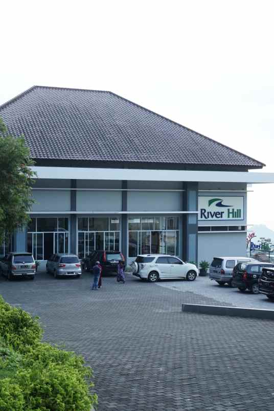 dijual hotel grojogan sewu jalan