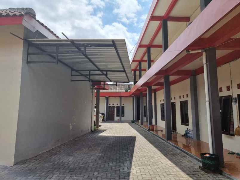 dijual kost bareng kidul